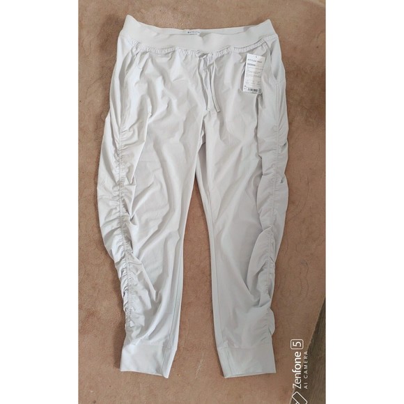 Athleta Attitude Pant 16 Women's Plus Size Light Gray NWT - Picture 1 of 8